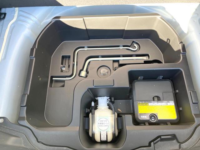 アクア Ｓスタイルブラック　純正ナビ　バックカメラ　衝突軽減装置　禁煙車　スマートキー　ＬＥＤヘッドライト　ＥＴＣ　車線逸脱警報　オートライト　オートエアコン　Ｂｌｕｅｔｏｏｔｈ　フルセグＴＶ（52枚目）