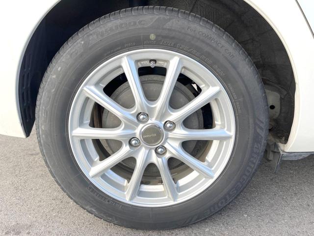 アクア Ｓスタイルブラック　純正ナビ　バックカメラ　衝突軽減装置　禁煙車　スマートキー　ＬＥＤヘッドライト　ＥＴＣ　車線逸脱警報　オートライト　オートエアコン　Ｂｌｕｅｔｏｏｔｈ　フルセグＴＶ（53枚目）