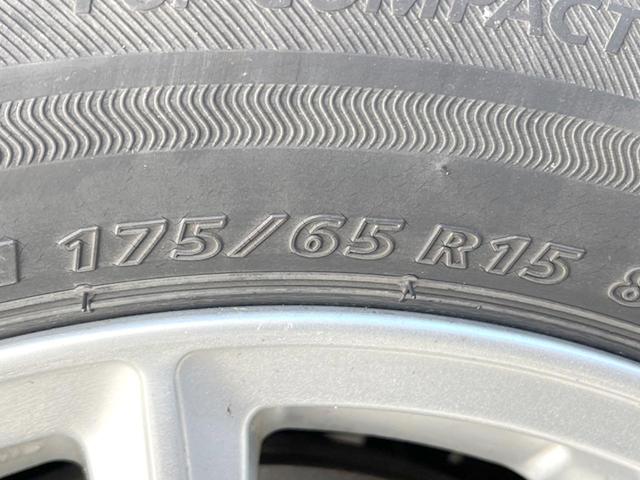 アクア Ｓスタイルブラック　純正ナビ　バックカメラ　衝突軽減装置　禁煙車　スマートキー　ＬＥＤヘッドライト　ＥＴＣ　車線逸脱警報　オートライト　オートエアコン　Ｂｌｕｅｔｏｏｔｈ　フルセグＴＶ（55枚目）