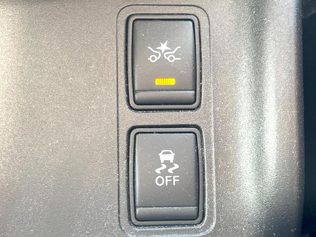 セレナ ハイウェイスター　Ｖセレクション　純正９インチナビ　全周囲カメラ　両側電動スライドドア　衝突被害軽減システム　スマートキー　コーナーセンサー　ＬＥＤヘッドライト　ＥＴＣ　クルコン　純正１６インチＡＷ　オートライト　デュアルエアコン（6枚目）