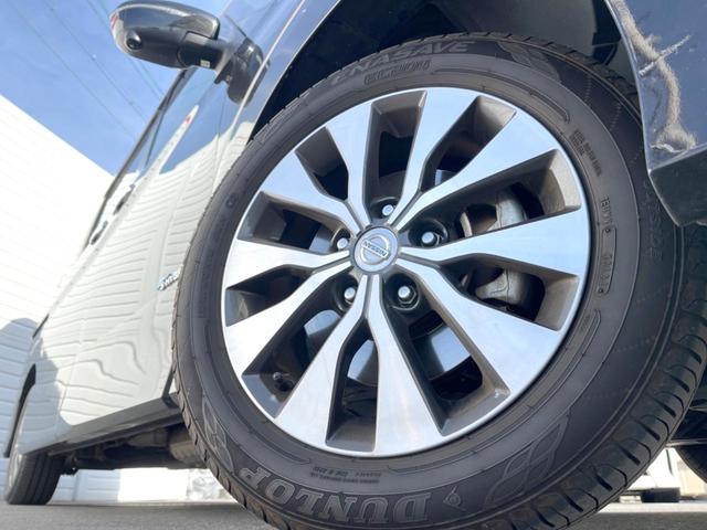 セレナ ハイウェイスター　Ｖセレクション　純正９インチナビ　全周囲カメラ　両側電動スライドドア　衝突被害軽減システム　スマートキー　コーナーセンサー　ＬＥＤヘッドライト　ＥＴＣ　クルコン　純正１６インチＡＷ　オートライト　デュアルエアコン（16枚目）