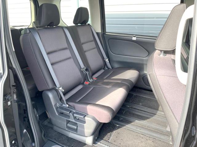 セレナ ハイウェイスター　Ｖセレクション　純正９インチナビ　全周囲カメラ　両側電動スライドドア　衝突被害軽減システム　スマートキー　コーナーセンサー　ＬＥＤヘッドライト　ＥＴＣ　クルコン　純正１６インチＡＷ　オートライト　デュアルエアコン（55枚目）