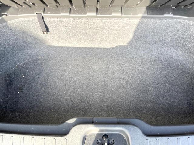 セレナ ハイウェイスター　Ｖセレクション　純正９インチナビ　全周囲カメラ　両側電動スライドドア　衝突被害軽減システム　スマートキー　コーナーセンサー　ＬＥＤヘッドライト　ＥＴＣ　クルコン　純正１６インチＡＷ　オートライト　デュアルエアコン（64枚目）