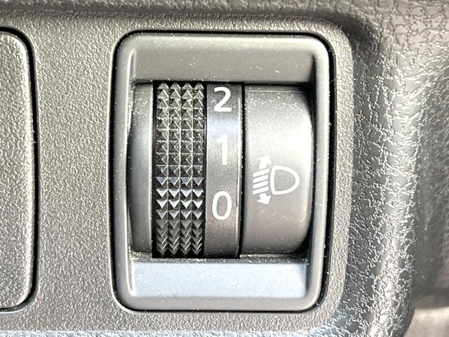 ノート X KENWOODナビ 禁煙車 スマートキー ETC デジタルインナーミラー CD/DVD再生 地デジ 電動格納ミラー アイドリングストップ(30枚目)