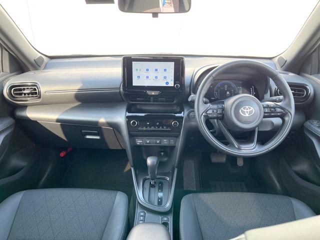 ヤリスクロス ハイブリッドZ レンタアップ 8インチディスプレイオーディオプラス 全周囲カメラ レーダークルーズ 禁煙車 パワーシート LEDヘッドライト ETC 純正18インチAW Bluetooth フルセグ(2枚目)