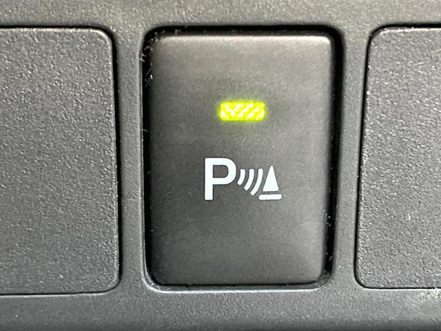 ルーミー カスタムＧ－Ｔ　ターボ　純正９インチナビ　両側電動ドア　バックカメラ　衝突被害軽減システム　禁煙車　コーナーセンサー　スマートキー　ＬＥＤヘッド　ＥＴＣ　クルコン　１オーナー　純正１５インチＡＷ　オートハイビーム（7枚目）