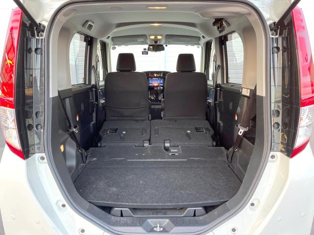 ルーミー カスタムＧ－Ｔ　ターボ　純正９インチナビ　両側電動ドア　バックカメラ　衝突被害軽減システム　禁煙車　コーナーセンサー　スマートキー　ＬＥＤヘッド　ＥＴＣ　クルコン　１オーナー　純正１５インチＡＷ　オートハイビーム（10枚目）