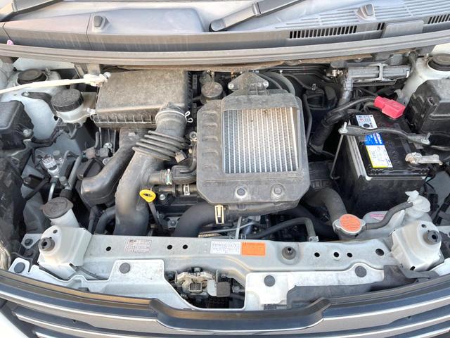 ルーミー カスタムＧ－Ｔ　ターボ　純正９インチナビ　両側電動ドア　バックカメラ　衝突被害軽減システム　禁煙車　コーナーセンサー　スマートキー　ＬＥＤヘッド　ＥＴＣ　クルコン　１オーナー　純正１５インチＡＷ　オートハイビーム（18枚目）