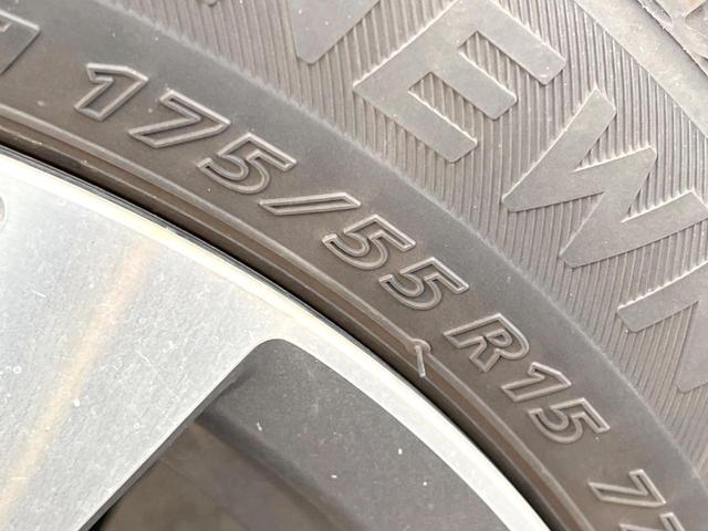 ルーミー カスタムＧ－Ｔ　ターボ　純正９インチナビ　両側電動ドア　バックカメラ　衝突被害軽減システム　禁煙車　コーナーセンサー　スマートキー　ＬＥＤヘッド　ＥＴＣ　クルコン　１オーナー　純正１５インチＡＷ　オートハイビーム（52枚目）