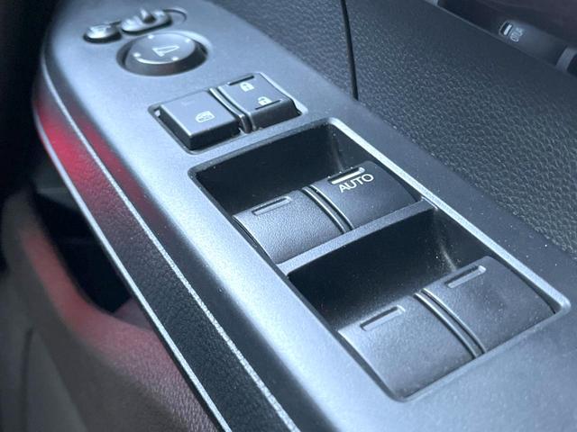 Ｎ－ＢＯＸ Ｌ　純正ナビ　バックカメラ　両側電動スライドドア　衝突被害軽減システム　レーダークルーズ　禁煙車　２トーンカラー　シートヒーター　ドラレコ　スマートキー　ＬＥＤヘッド　ＥＴＣ　車線逸脱警報　１オーナー（48枚目）