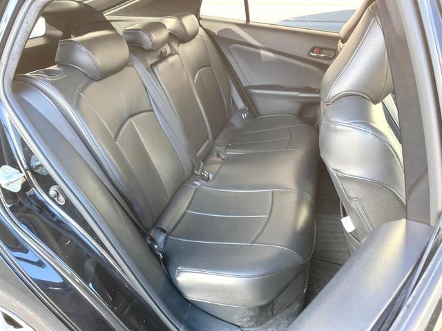 プリウス Ｓ　モデリスタエアロ　ＢＩＧ－Ｘ９インチナビ　バックカメラ　禁煙車　スマートキー　ＬＥＤヘッドライト　ＥＴＣ　オートライト　オートエアコン　Ｂｌｕｅｔｏｏｔｈ　ＣＤ／ＤＶＤ再生　フルセグ　ＬＥＤフォグ（10枚目）