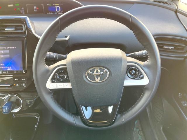 プリウス Ｓ　モデリスタエアロ　ＢＩＧ－Ｘ９インチナビ　バックカメラ　禁煙車　スマートキー　ＬＥＤヘッドライト　ＥＴＣ　オートライト　オートエアコン　Ｂｌｕｅｔｏｏｔｈ　ＣＤ／ＤＶＤ再生　フルセグ　ＬＥＤフォグ（12枚目）