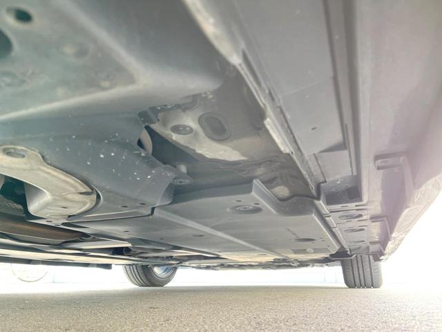 プリウス Ｓ　モデリスタエアロ　ＢＩＧ－Ｘ９インチナビ　バックカメラ　禁煙車　スマートキー　ＬＥＤヘッドライト　ＥＴＣ　オートライト　オートエアコン　Ｂｌｕｅｔｏｏｔｈ　ＣＤ／ＤＶＤ再生　フルセグ　ＬＥＤフォグ（21枚目）