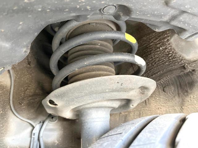 プリウス Ｓ　モデリスタエアロ　ＢＩＧ－Ｘ９インチナビ　バックカメラ　禁煙車　スマートキー　ＬＥＤヘッドライト　ＥＴＣ　オートライト　オートエアコン　Ｂｌｕｅｔｏｏｔｈ　ＣＤ／ＤＶＤ再生　フルセグ　ＬＥＤフォグ（23枚目）