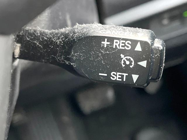 ノア Ｓｉ　両側電動ドア　バックカメラ　衝突被害軽減システム　禁煙車　ドラレコ　コーナーセンサー　スマートキー　ＬＥＤヘッド　ビルトインＥＴＣ　クルコン　純正１６インチアルミ１オーナー（6枚目）