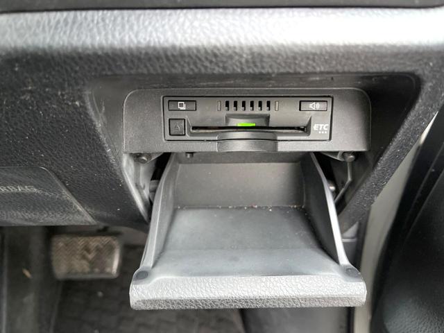 ノア Ｓｉ　両側電動ドア　バックカメラ　衝突被害軽減システム　禁煙車　ドラレコ　コーナーセンサー　スマートキー　ＬＥＤヘッド　ビルトインＥＴＣ　クルコン　純正１６インチアルミ１オーナー（29枚目）