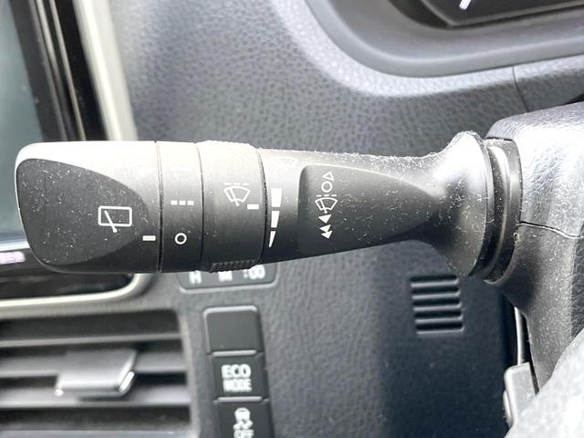 ノア Ｓｉ　両側電動ドア　バックカメラ　衝突被害軽減システム　禁煙車　ドラレコ　コーナーセンサー　スマートキー　ＬＥＤヘッド　ビルトインＥＴＣ　クルコン　純正１６インチアルミ１オーナー（35枚目）