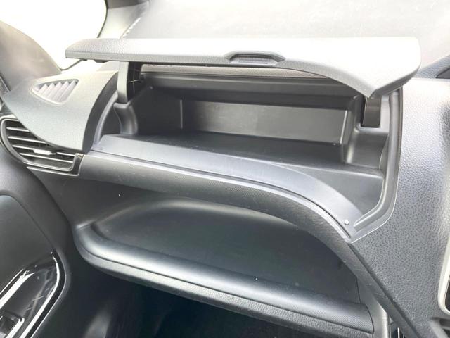 ノア Ｓｉ　両側電動ドア　バックカメラ　衝突被害軽減システム　禁煙車　ドラレコ　コーナーセンサー　スマートキー　ＬＥＤヘッド　ビルトインＥＴＣ　クルコン　純正１６インチアルミ１オーナー（40枚目）