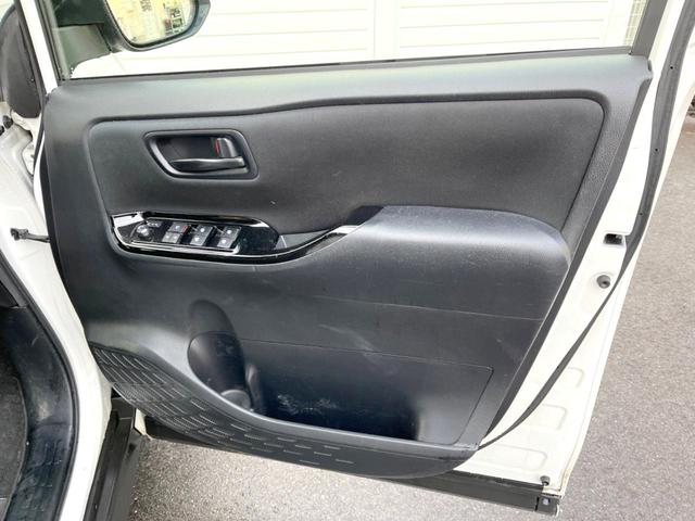 ノア Ｓｉ　両側電動ドア　バックカメラ　衝突被害軽減システム　禁煙車　ドラレコ　コーナーセンサー　スマートキー　ＬＥＤヘッド　ビルトインＥＴＣ　クルコン　純正１６インチアルミ１オーナー（54枚目）