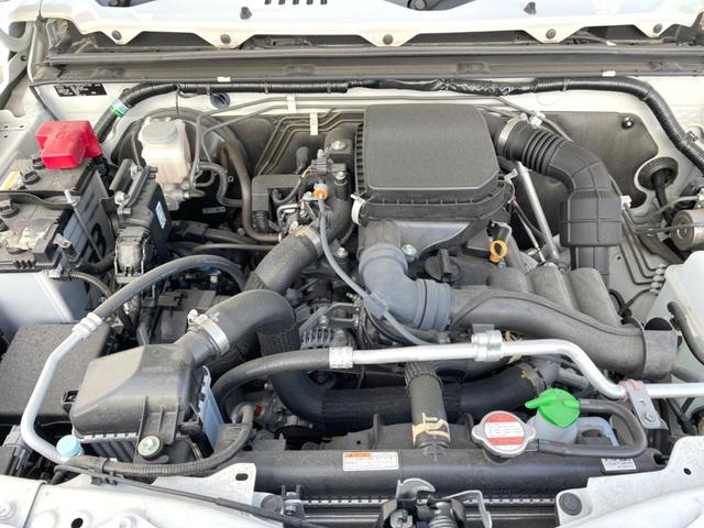 ジムニー ＸＣ　４ＷＤ　ＭＴ車　ＫＥＷＯＯＤナビ　バックカメラ　衝突被害軽減システム　禁煙車　ドラレコ　スマートキー　ＬＥＤヘッド　ビルトインＥＴＣ　クルコン　純正１６インチアルミ　車線逸脱警報　オートライト（19枚目）