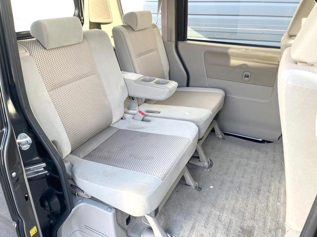 エブリイワゴン ＰＺターボスペシャル　両側電動ドア　ターボ　ｃａｒｒｏｚｚｅｒｉａナビ　バックカメラ　禁煙車　ＨＩＤヘッド　ＥＴＣ　純正１４インチアルミ　オートエアコン　Ｂｌｕｅｔｏｏｔｈ　ＣＤ　ＤＶＤ再生　フルセグ（9枚目）