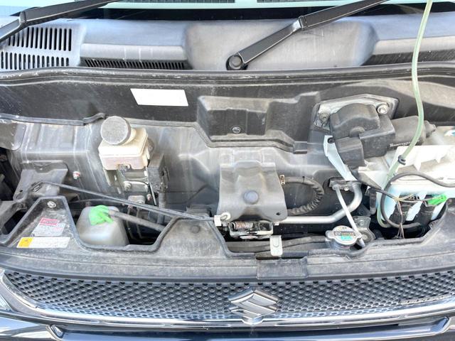 エブリイワゴン ＰＺターボスペシャル　両側電動ドア　ターボ　ｃａｒｒｏｚｚｅｒｉａナビ　バックカメラ　禁煙車　ＨＩＤヘッド　ＥＴＣ　純正１４インチアルミ　オートエアコン　Ｂｌｕｅｔｏｏｔｈ　ＣＤ　ＤＶＤ再生　フルセグ（18枚目）