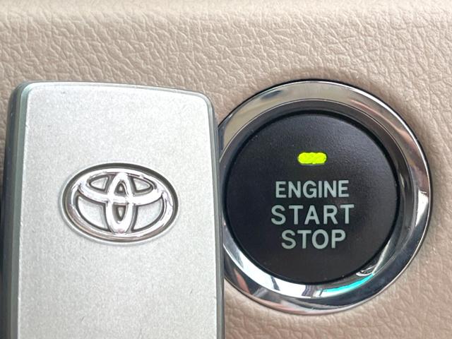 �y�X�}�[�g�L�[�z�J�o����|�P�b�g�ɓ��ꂽ�܂܂ł��h�A�̎{���E�������\�ȃX�}�[�g�L�[�𑕔��B�G���W���̃I���E�I�t�����J�M�����o���K�v����������Ƃ��Ă��֗��ł���