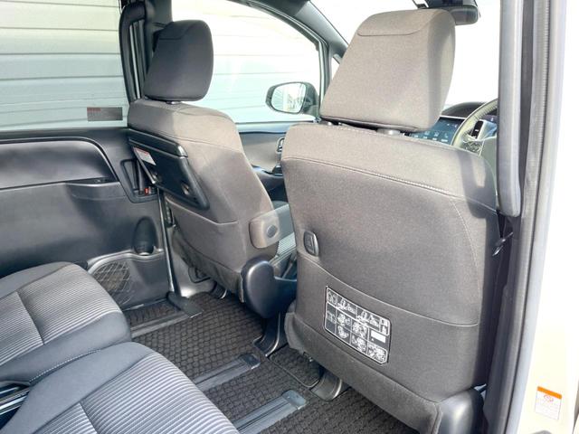 ヴォクシー ＺＳ　７人乗り　純正１０インチナビ　バックカメラ　電動スライドドア　衝突被害軽減システム　スマートキー　ＬＥＤヘッドライト　ＥＴＣ　クルコン　純正１６インチＡＷ　オートハイビーム　オートライト　１オーナー（46枚目）