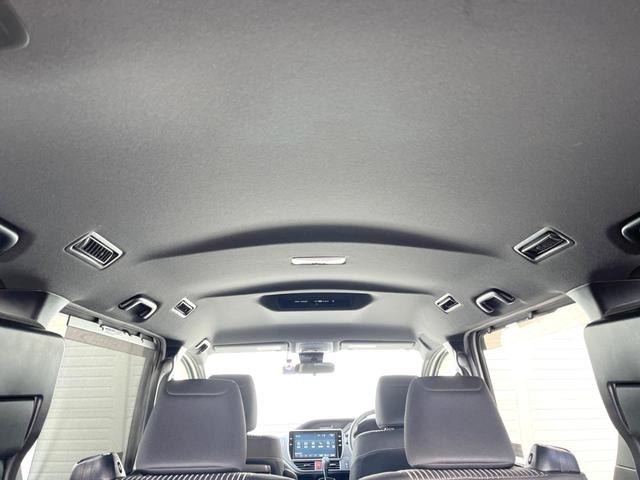 ヴォクシー ＺＳ　７人乗り　純正１０インチナビ　バックカメラ　電動スライドドア　衝突被害軽減システム　スマートキー　ＬＥＤヘッドライト　ＥＴＣ　クルコン　純正１６インチＡＷ　オートハイビーム　オートライト　１オーナー（49枚目）