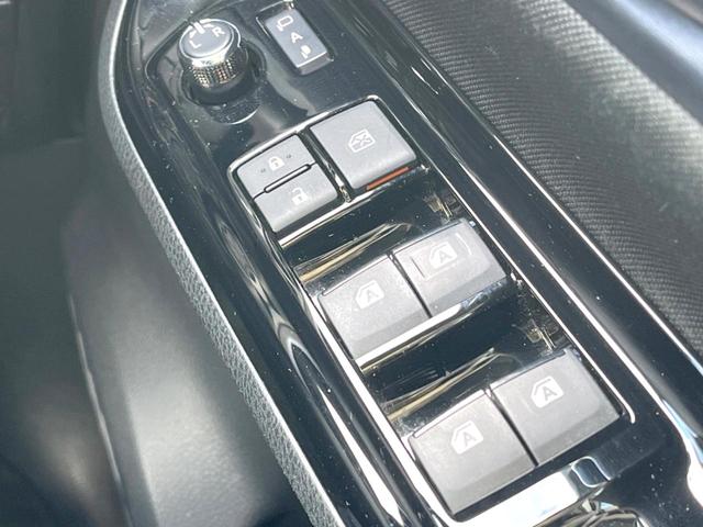 ヴォクシー ＺＳ　７人乗り　純正１０インチナビ　バックカメラ　電動スライドドア　衝突被害軽減システム　スマートキー　ＬＥＤヘッドライト　ＥＴＣ　クルコン　純正１６インチＡＷ　オートハイビーム　オートライト　１オーナー（56枚目）