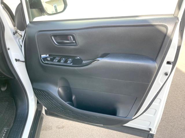 ヴォクシー ＺＳ　７人乗り　純正１０インチナビ　バックカメラ　電動スライドドア　衝突被害軽減システム　スマートキー　ＬＥＤヘッドライト　ＥＴＣ　クルコン　純正１６インチＡＷ　オートハイビーム　オートライト　１オーナー（57枚目）