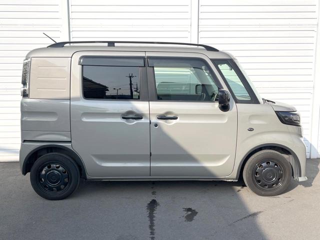 �������x�̃K���X�疌�ŝ����͂������A�㎿�ȃc���E����������B���O����_���J�����؂Ȉ��Ԃ�ی삵�A�F�����E�򉻂�h�~�B�u�e�X�v���b�V���R�[�g�v�A�u�e�v���~�b�T�R�[�g�v���炨�I�т��������܂��B