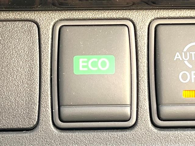 セレナ ライダー　Ｖセレクション　ブラックレザー　両側電動スライド　純正９インチナビ　後席モニター　全周囲カメラ　衝突軽減装置　プロパイロット　禁煙車　２トーンカラー　本革シート　コーナーセンサー　スマートキー　ＬＥＤ　ＥＴＣ　デジタルインナーミラー（32枚目）