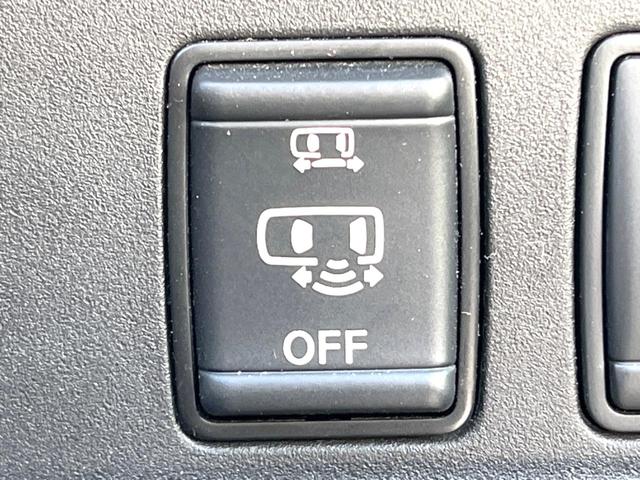 セレナ ライダー　Ｖセレクション　ブラックレザー　両側電動スライド　純正９インチナビ　後席モニター　全周囲カメラ　衝突軽減装置　プロパイロット　禁煙車　２トーンカラー　本革シート　コーナーセンサー　スマートキー　ＬＥＤ　ＥＴＣ　デジタルインナーミラー（33枚目）