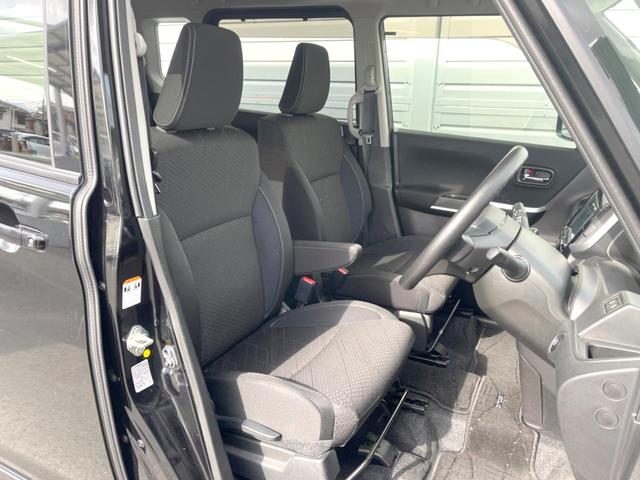 ソリオ ＧＸ２　８インチナビ　両側電動スライドドア　衝突被害軽減システム　レーダークルーズ　禁煙車　シートヒーター　スマートキー　ＬＥＤヘッドライト　ＥＴＣ　車線逸脱警報　オートライト　オートエアコン（8枚目）