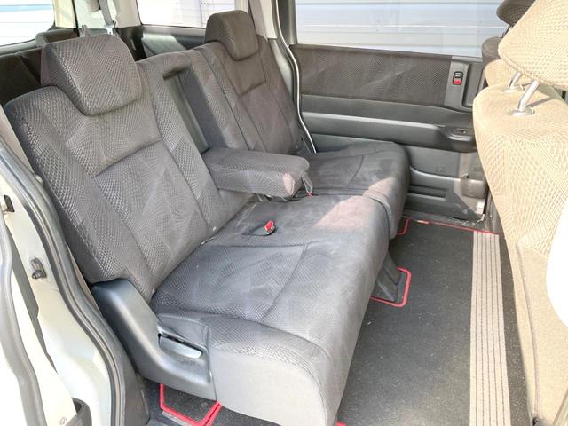 ステップワゴンスパーダ Ｚ　純正ナビ　バックカメラ　両側電動スライドドア　禁煙車　ＨＩＤヘッドライト　ＥＴＣ　純正１６インチＡＷ　オートライト　オートエアコン　ＣＤ／ＤＶＤ再生　地デジ　ＨＩＤフォグ（47枚目）