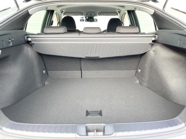 プリウス SセーフティプラスII 後期 純正ディスプレイオーディオ バックカメラ 衝突被害軽減システム レーダークルーズ 禁煙車 ドラレコ コーナーセンサー スマートキー LEDヘッド ビルトインETC 純正15インチアルミ フルセグ(54枚目)