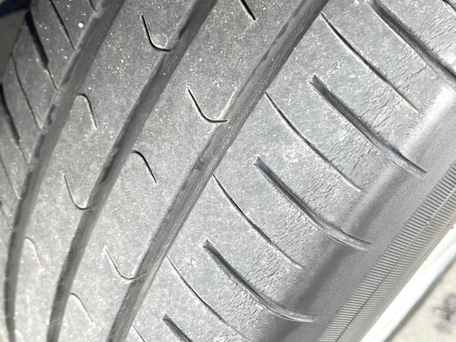 プリウス SセーフティプラスII 後期 純正ディスプレイオーディオ バックカメラ 衝突被害軽減システム レーダークルーズ 禁煙車 ドラレコ コーナーセンサー スマートキー LEDヘッド ビルトインETC 純正15インチアルミ フルセグ(58枚目)