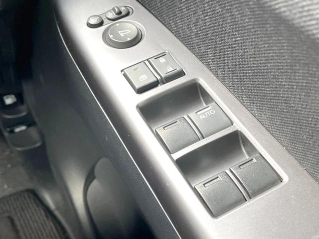 Ｎ－ＢＯＸカスタム ２トーンカラースタイル　ＧターボＳＳパッケージ　純正８インチナビ　両側電動ドア　バックカメラ　衝突被害軽減システム　禁煙車　２トーンカラー　ハーフレザーシート　スマートキー　ＬＥＤヘッドライト　ＥＴＣ　クルコン　純正１５インチアルミ（47枚目）