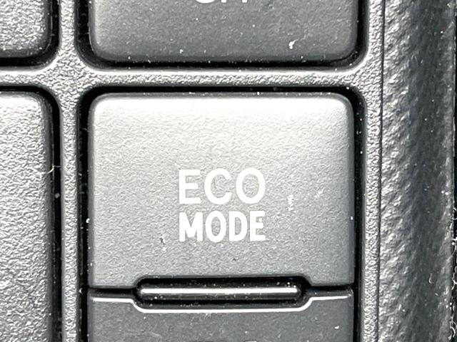 アクア Ｓ　純正ナビ　バックカメラ　衝突被害軽減システム　禁煙車　スマートキー　ＥＴＣ　オートハイビーム　車線逸脱警報　オートライト　オートエアコン　Ｂｌｕｅｔｏｏｔｈ　ＣＤ　地デジ（32枚目）