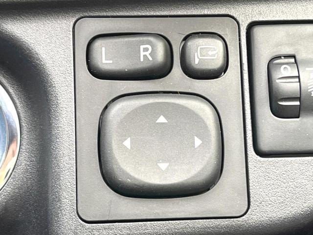 アクア Ｓ　純正ナビ　バックカメラ　衝突被害軽減システム　禁煙車　スマートキー　ＥＴＣ　オートハイビーム　車線逸脱警報　オートライト　オートエアコン　Ｂｌｕｅｔｏｏｔｈ　ＣＤ　地デジ（37枚目）