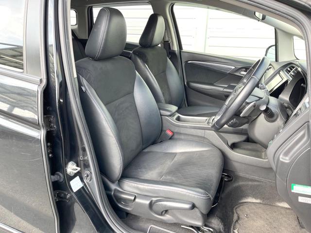 �y�n�[�t���U�[�V�[�g�z�������ƍ���S�n�𗼗������l�C�̃V�[�g���w�ʁE���ʂ̃t�@�u���b�N�f�ނ́A�ʋC���̗ǂ��⊊��ɂ����ɗD��Ă��܂��B�C���╞���ɍ��E���ꂸ���K�ɂ���肢�������܂��B