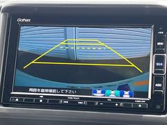 ★【バックカメラ】で駐車時に後方確認もできますので、運転で不安な方も安心してお乗りいただけます♪ 4