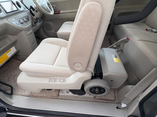TOYOTA PORTE 150R G PACKAGE
