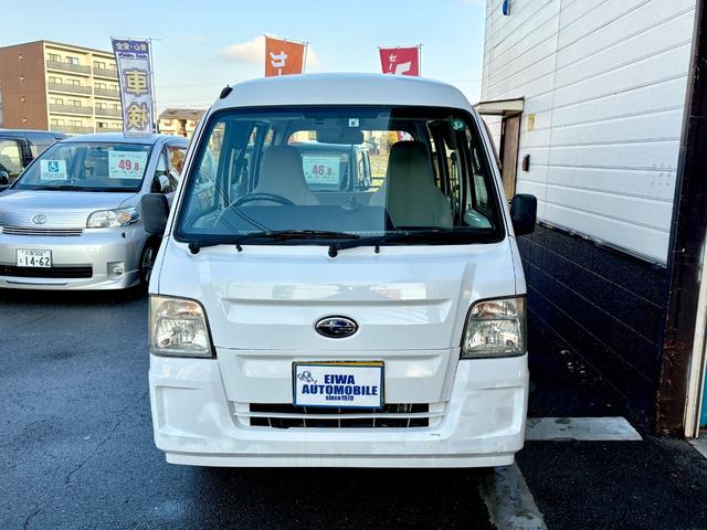 サンバー入庫しました！　Ｈ２２年式・走行距離１５万キロ◎　ぜひお気軽にお問合せください♪　ＴＥＬ：００７８−６０６０−０６７８９