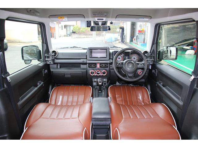 ジムニー ＸＣ　４ＷＤ　モニター付オーディオ　ドラレコ　ルーフキャリア　ドライブレコーダー　バックカメラ　オートライト　プッシュスタート　シートヒーター　オートエアコン　４ＷＤ　衝突被害軽減システム　横滑り防止機能　盗難防止システム（2枚目）