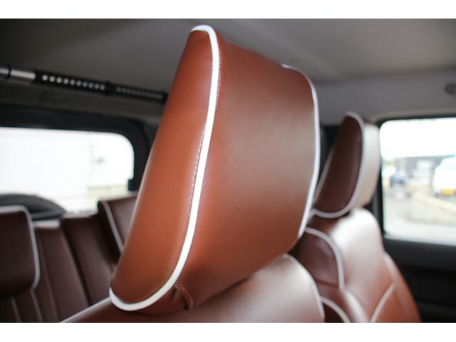 ジムニー ＸＣ　４ＷＤ　モニター付オーディオ　ドラレコ　ルーフキャリア　ドライブレコーダー　バックカメラ　オートライト　プッシュスタート　シートヒーター　オートエアコン　４ＷＤ　衝突被害軽減システム　横滑り防止機能　盗難防止システム（4枚目）