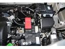 タフワイルドターボ　３型　全方位モニターナビ　試乗車　バックカメラ　オートライト　純正ナビ　プッシュスタート　シートヒーター　オートエアコン　スズキセーフティーサポート　アイドリングストップ　横滑り防止機能（68枚目）
