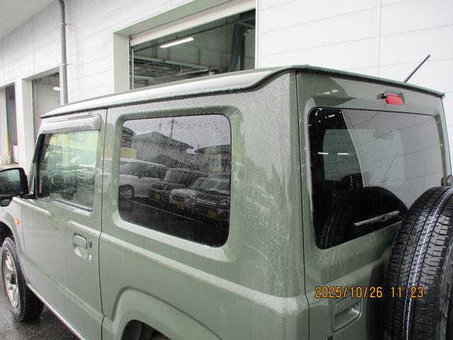 ジムニー ＸＣ　　４ＷＤ　純正ナビ　バックカメラ　ＥＴＣ　バックカメラ　オートライト　純正ナビ　プッシュスタート　シートヒーター　オートエアコン　衝突被害軽減システム　４ＷＤ　横滑り防止機能　盗難防止システム（35枚目）