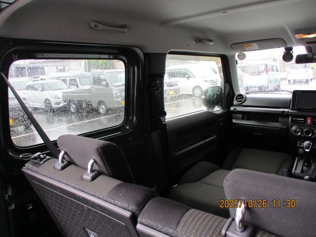 ジムニー ＸＣ　　４ＷＤ　純正ナビ　バックカメラ　ＥＴＣ　バックカメラ　オートライト　純正ナビ　プッシュスタート　シートヒーター　オートエアコン　衝突被害軽減システム　４ＷＤ　横滑り防止機能　盗難防止システム（46枚目）